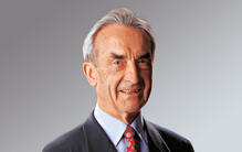 Старший партнёр Йозеф Реттенмайер